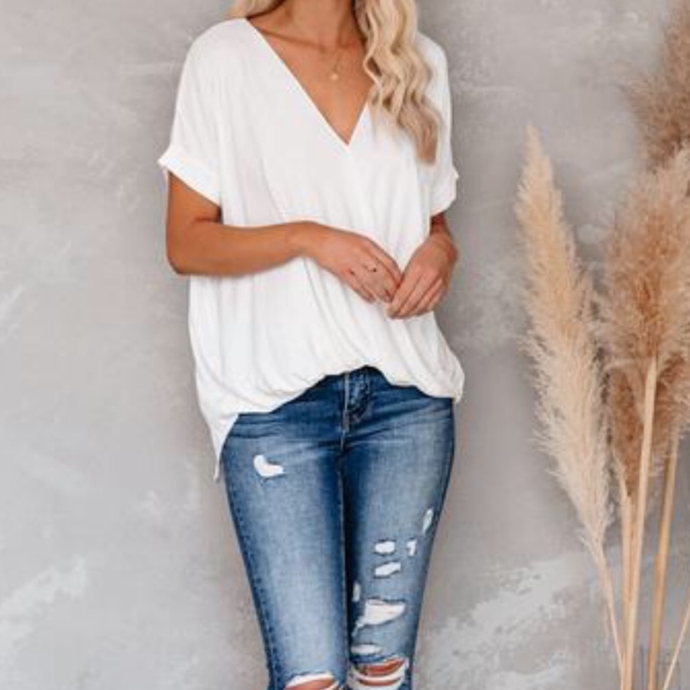 NWT Drape Wrap Cuffed Sleeve Tee Top Off White - Picture 2 of 7